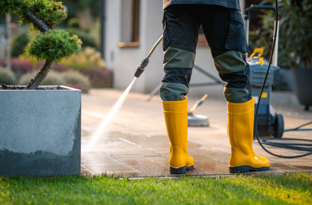 Why Choose Our Certified Pressure Washing Experts for Your Project Needs in Laporte, CO?